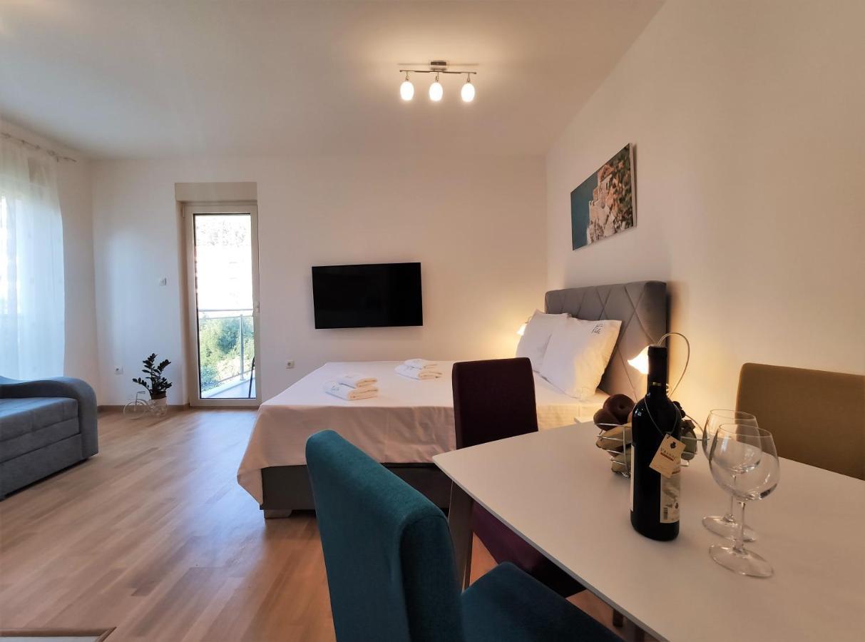 Kala Rooms & Suites 부드바 외부 사진