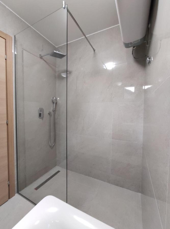 Kala Rooms & Suites 부드바 외부 사진