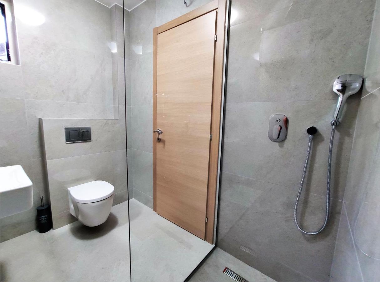 Kala Rooms & Suites 부드바 외부 사진